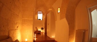 Holiday home L'Alloro with private parking - MATERA