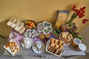 Petit déjeuner continental compris tous les jours