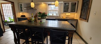 Quiet & private in the heart of Peninsula, National Park and on the Towpath