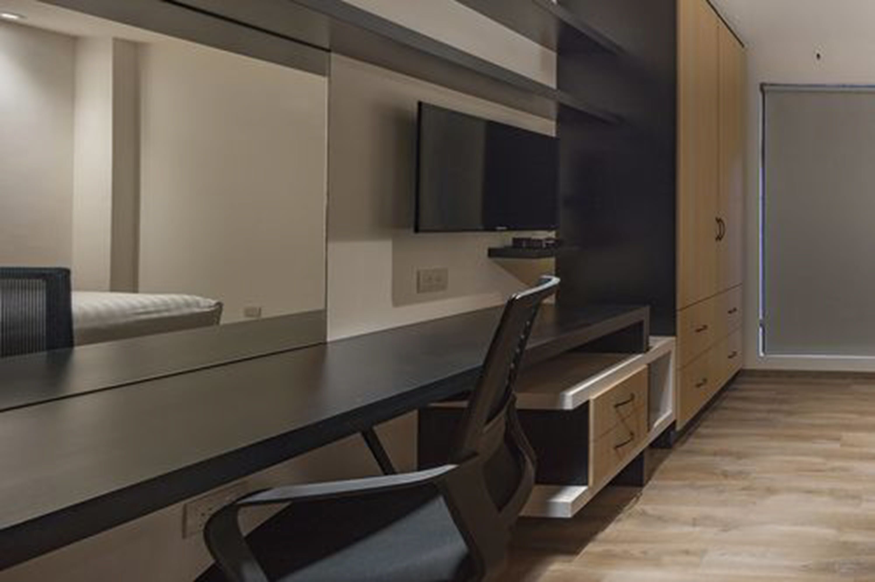 Foto - ROOM Hotel & Suites