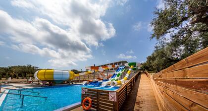 Caretta Paradise Resort & Waterpark
