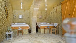 1 chambre, fer et planche Ă repasser, Wi-Fi, draps fournis