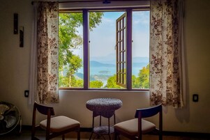 Premium bedding, minibar, in-room safe, individually decorated