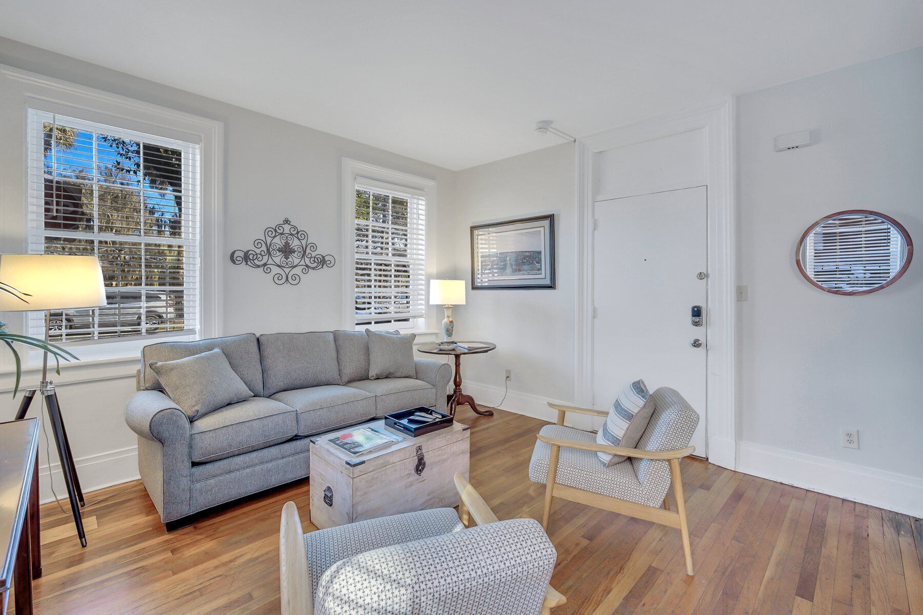 Safe & Central, Dog Friendly, Great for a Young Family by Lucky Savannah