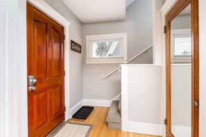 Interior - Classic Lansing Home | In the middle of everything (Lansing)