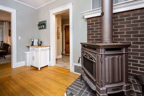 Interior - Classic Lansing Home | In the middle of everything (Lansing)