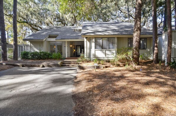 Front of property - Wildwood 23 (Hilton Head Island)