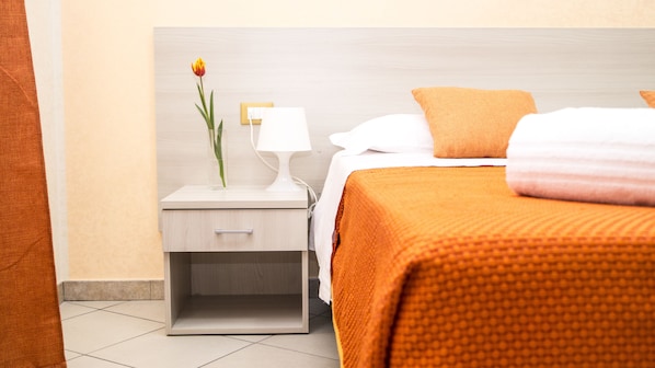 Desk, free WiFi, bed sheets