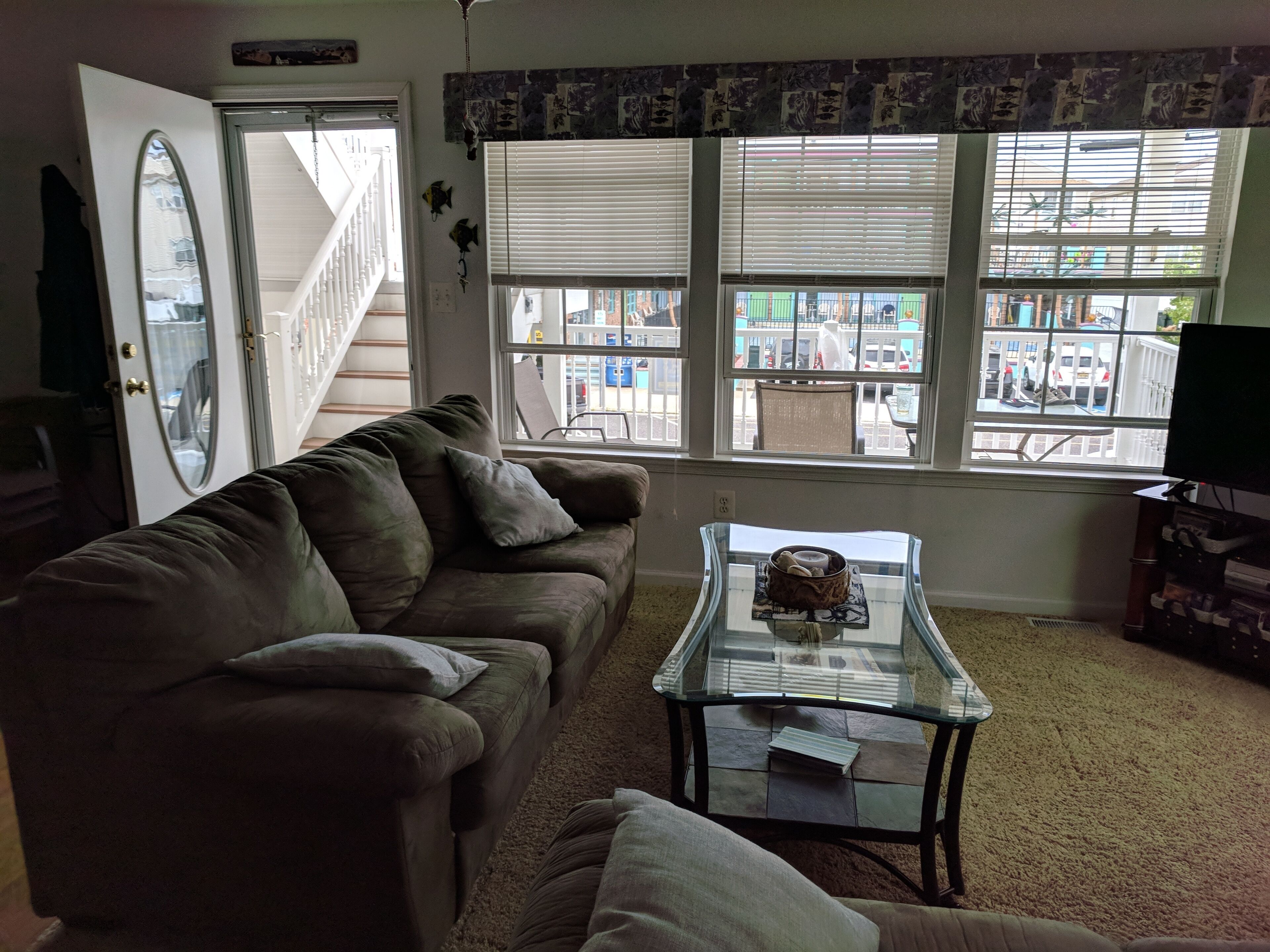 Convention Ctr., Beach, Boardwalk only1.5 blocks away. We rent all year!