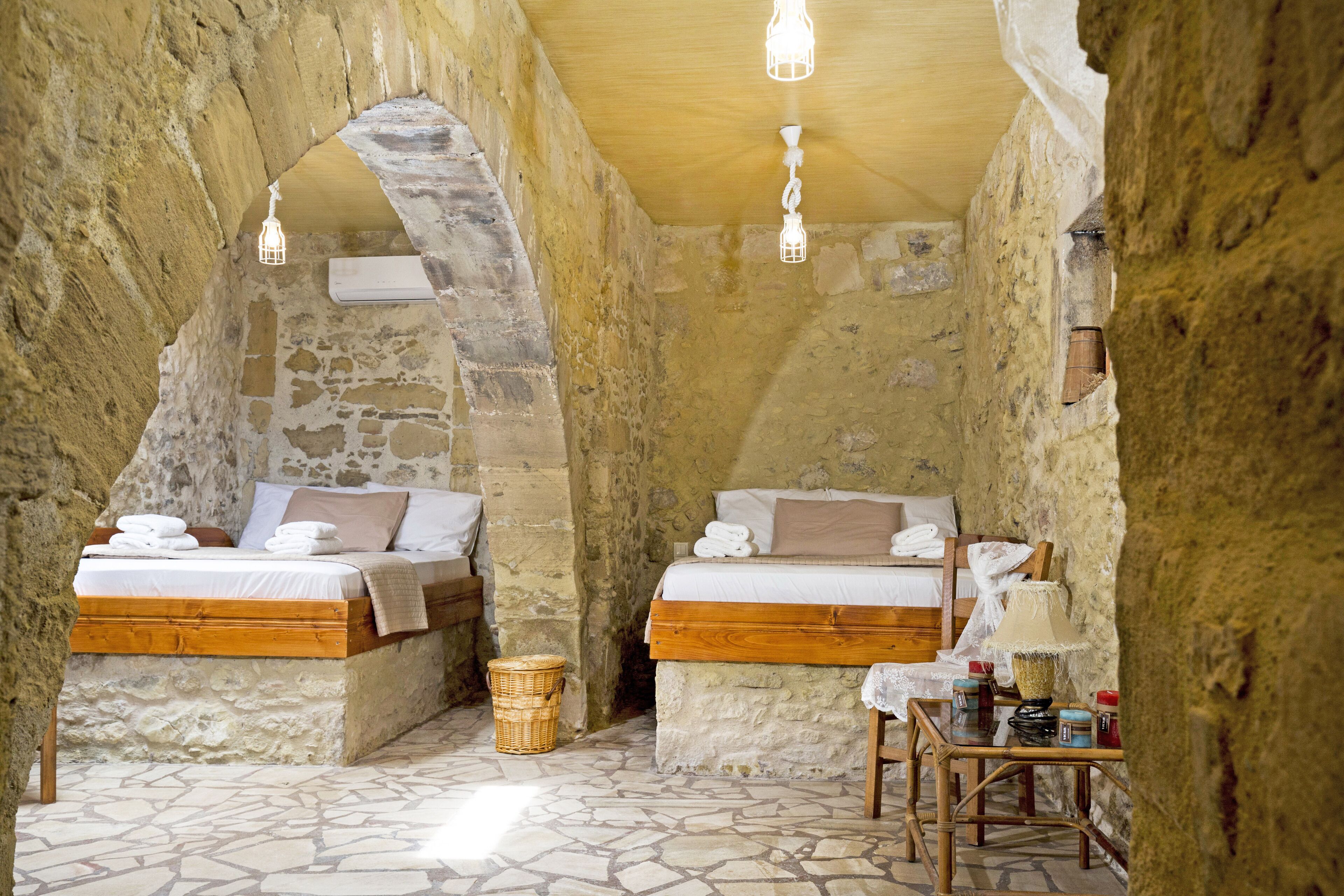 1 bedroom, iron/ironing board, Internet, bed sheets