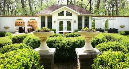 The Garden Villa - A Beautiful Hidden Gem