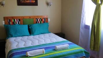 Habitación doble, 1 cama matrimonial, para no fumadores | Wifi gratis y ropa de cama
