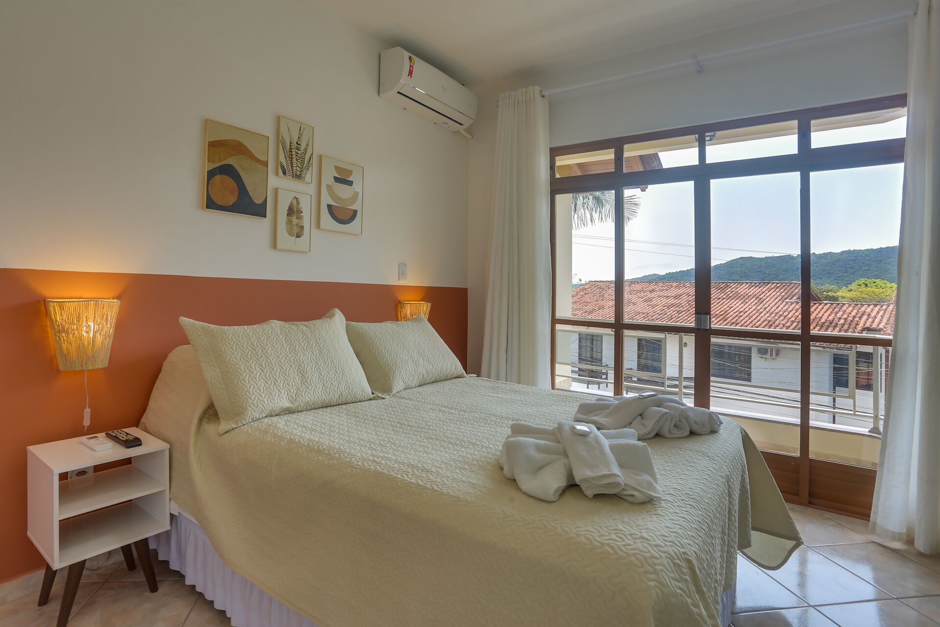 Estudio Deluxe, 1 cama matrimonial, para no fumadores | Wifi gratis y ropa de cama 