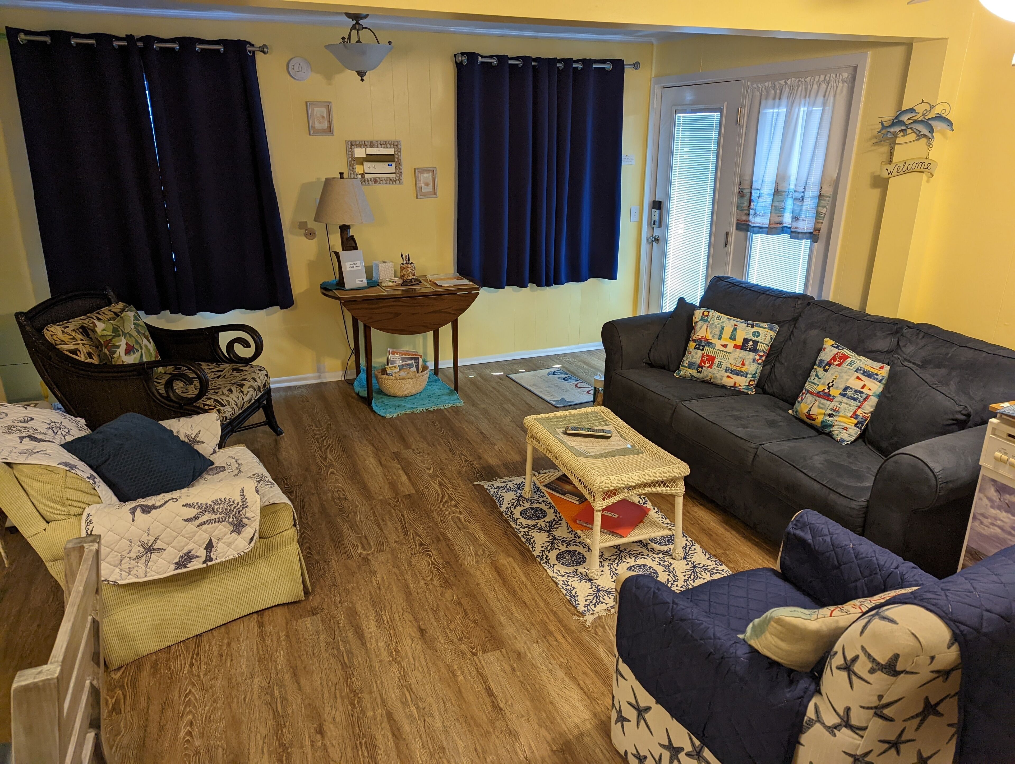  401 Tranquil Seas:  Dive Into Love With the Beach this FALL ~ OCT-MAY 24 AVAIL 