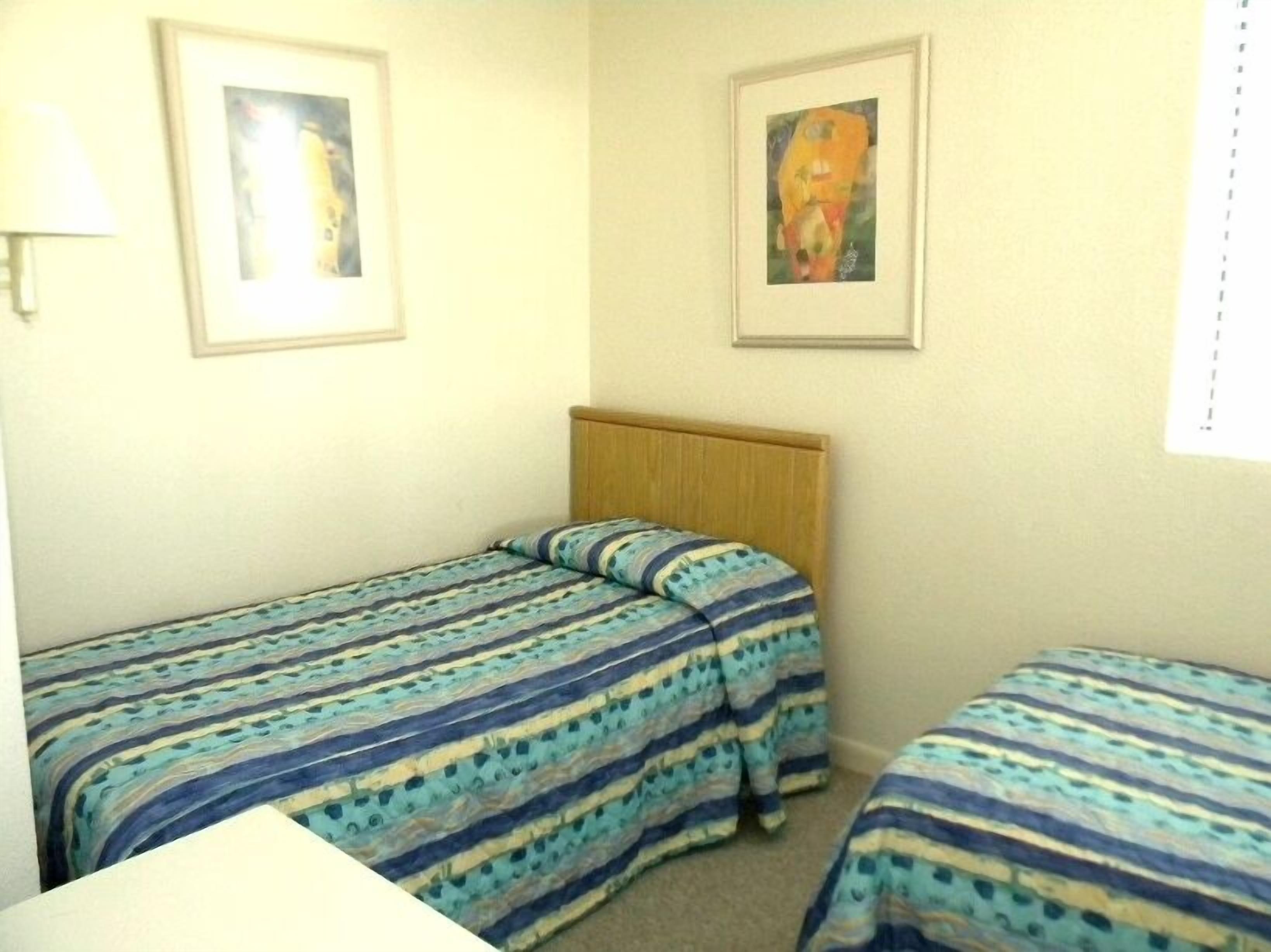 2 Bedroom with optional 3rd Bedroom