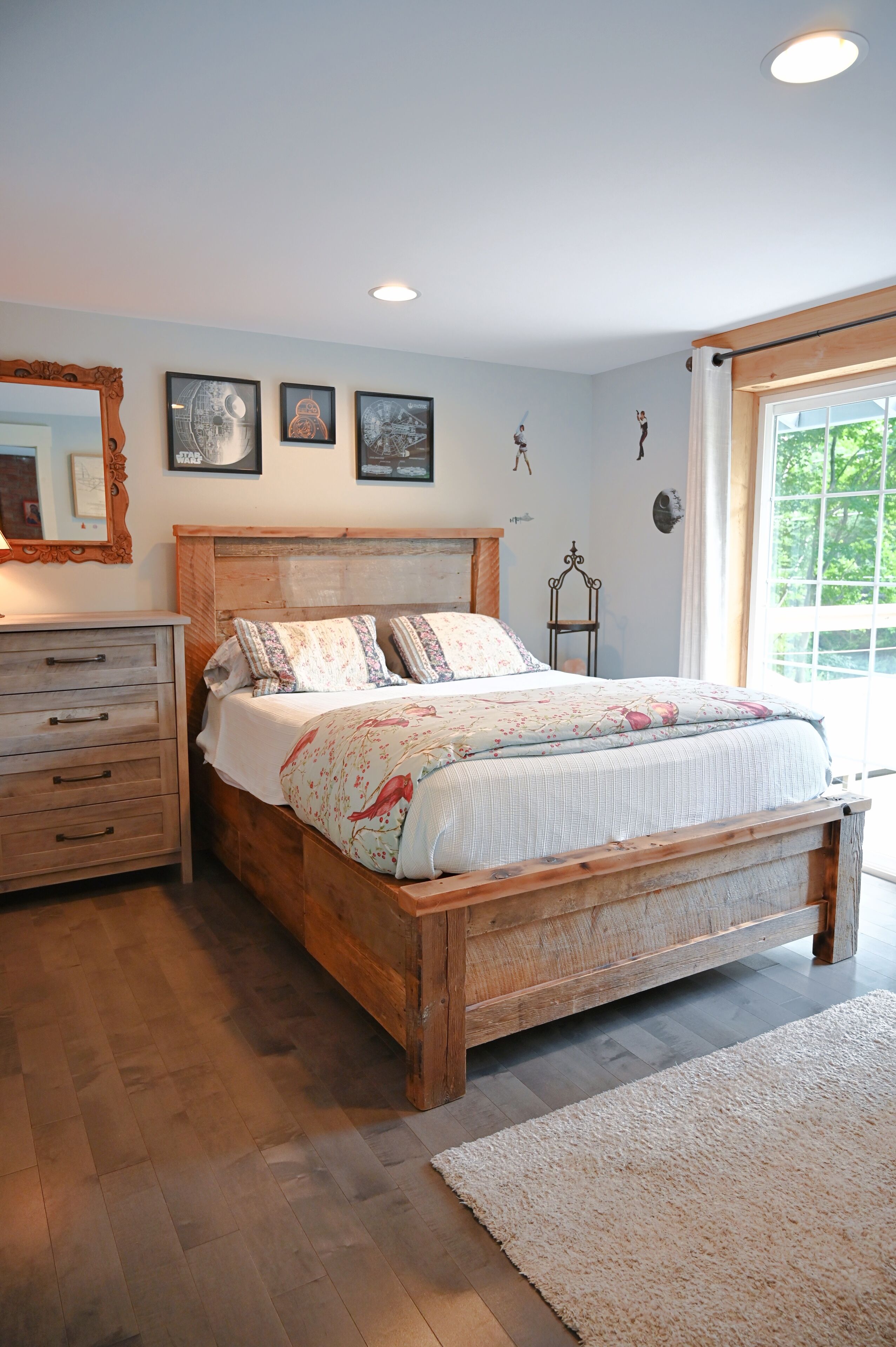 Mountain Getaway Near Jay Peak- Family & Dog Friendly w/ Indoor Hot Tub