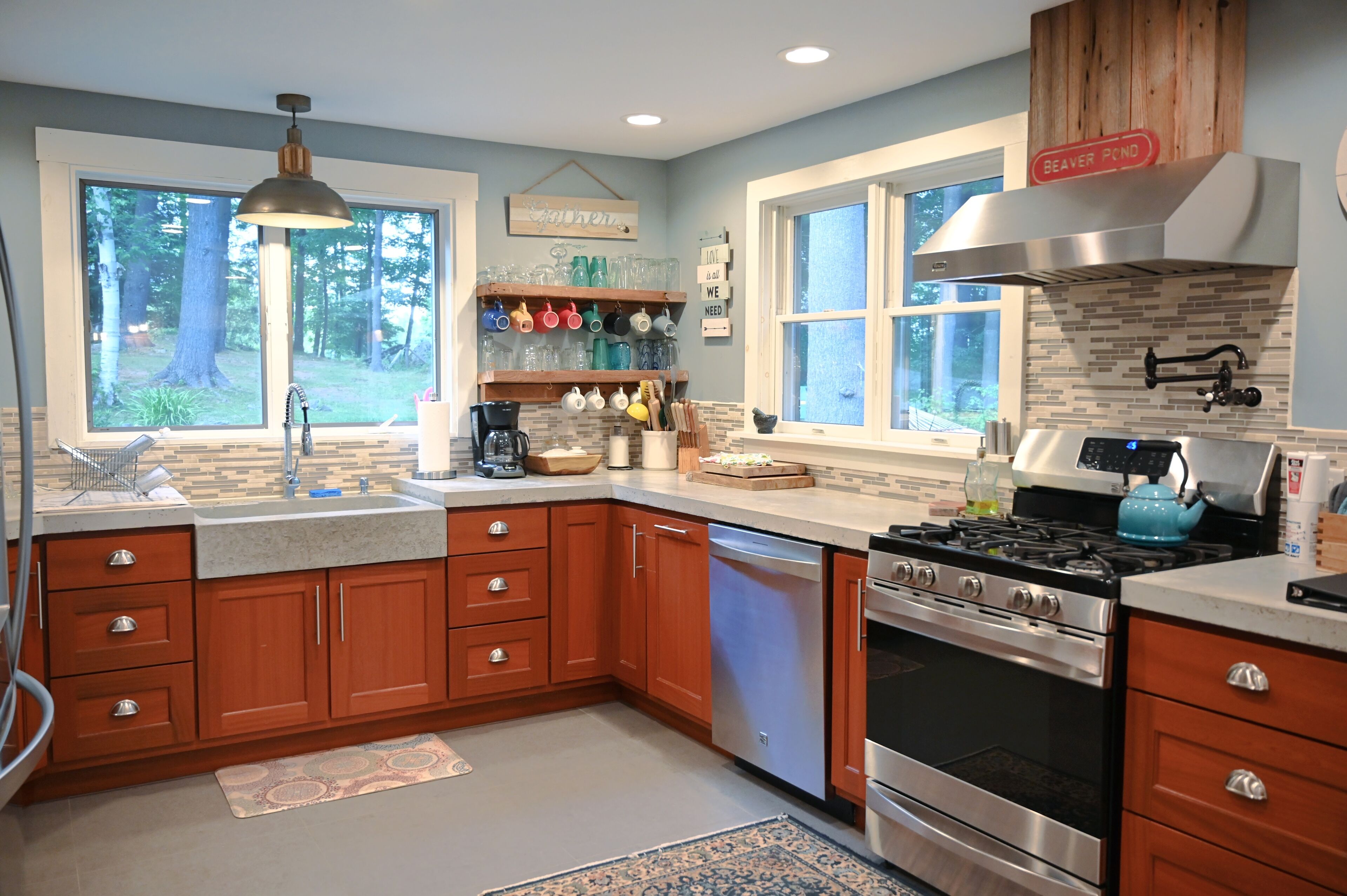 Mountain Getaway Near Jay Peak- Family & Dog Friendly w/ Indoor Hot Tub