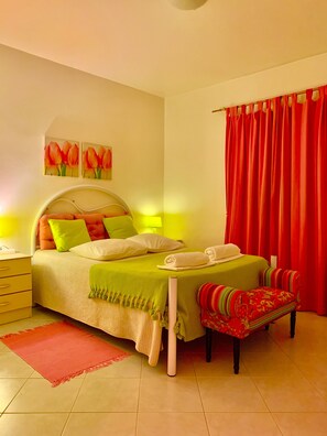 1 Schlafzimmer, Bügeleisen/Bügelbrett, kostenloses WLAN, Bettwäsche