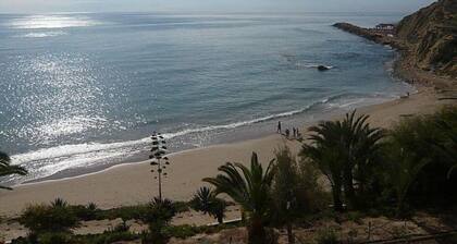 Residential flat.Apartment dresses sea. Costa Blanca. Swimming pool. Golf. Parking. Gym. Sauna. Terrace