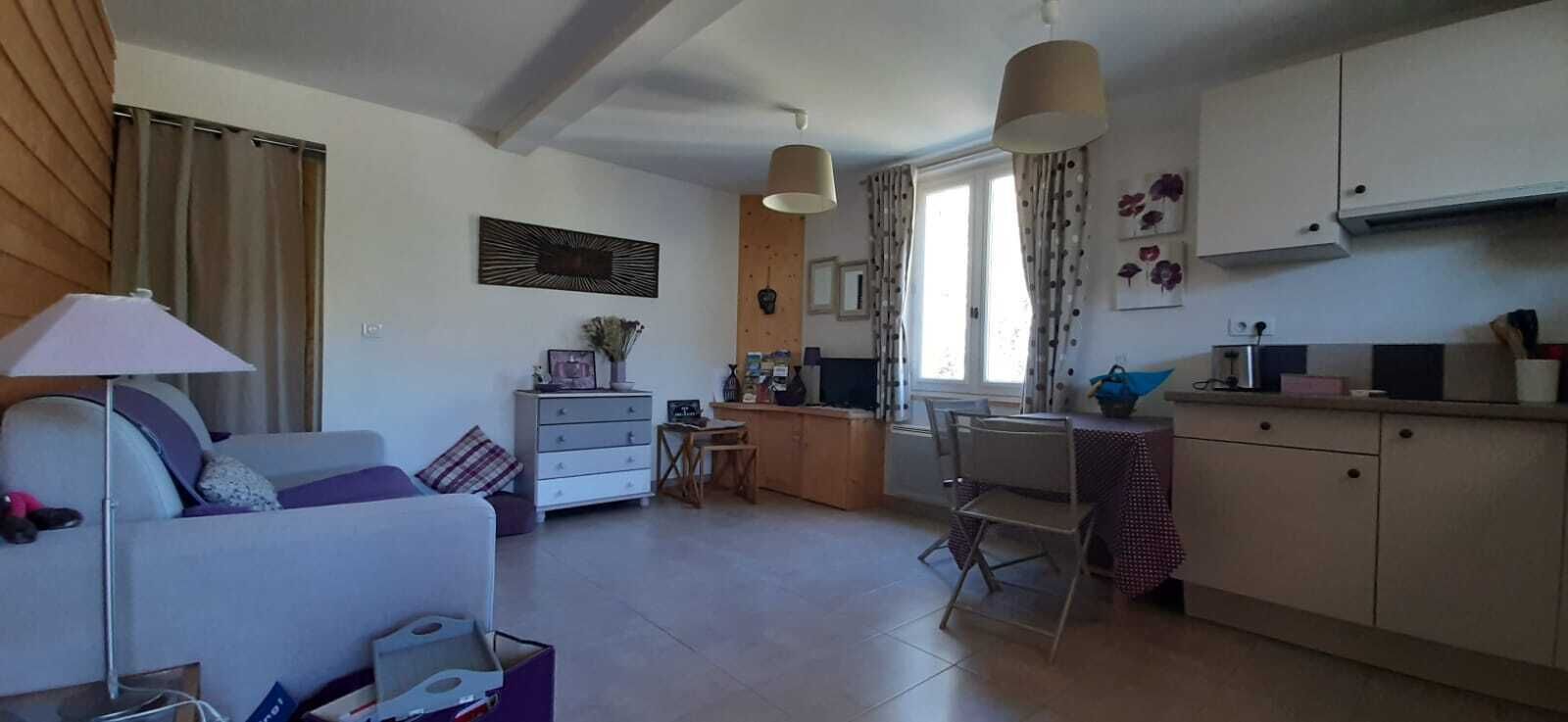 Annecy the old, ideally located, 2 rooms any comfort, terrace and garden.