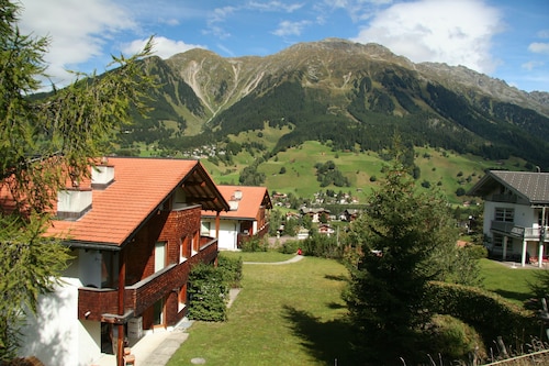 Spacious and comfortable alpine apartment in beautiful location