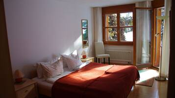 2 chambres, fer et planche Ă repasser, Wi-Fi, draps fournis