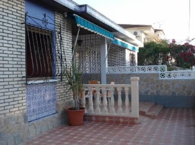 chalet - AguilasHouse with garden