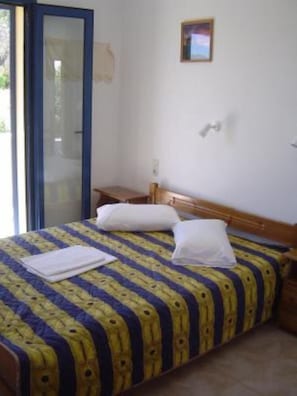 1 camera, Wi-Fi, lenzuola