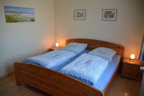 2 dormitorios, tabla de planchar con plancha, wifi y ropa de cama