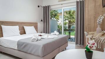 Deluxe Studio, Double or Twin Beds | Cortinas blackout, ferros/tábuas de passar roupa, berços grátis