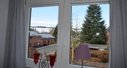 Ferienwohnung Hardt, Osterrönfeld, am Nord-Ostsee-Kanal im Zentrum S-H