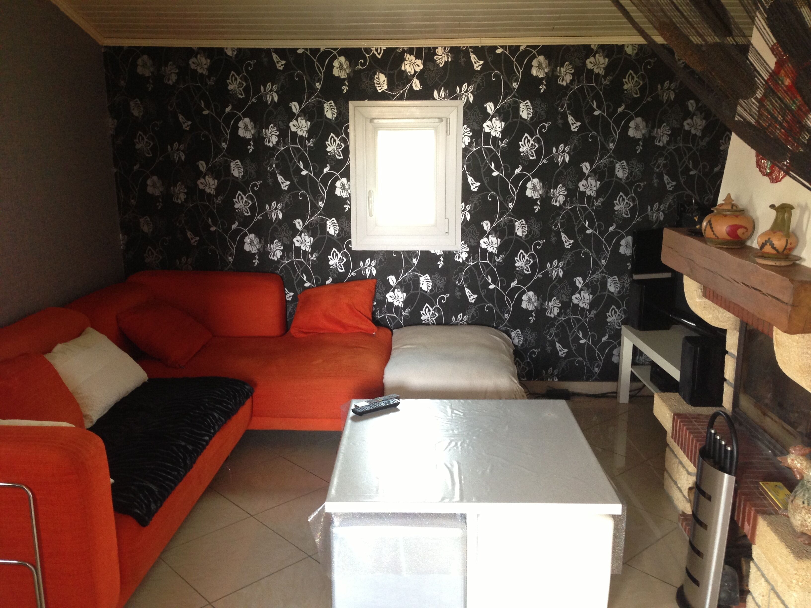 Apartment at the top of the villa with terrace and land for animals, 5 people