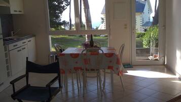 Dineren