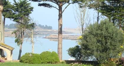 APARTEMENT SEA VIEW in TREVOU TREGUIGNEC Trestel in ParcArbore Saturday to Saturday