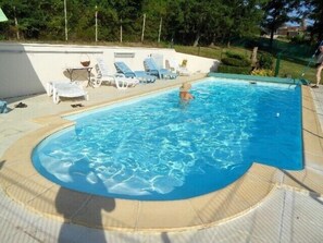 Piscina externa, piscina aquecida