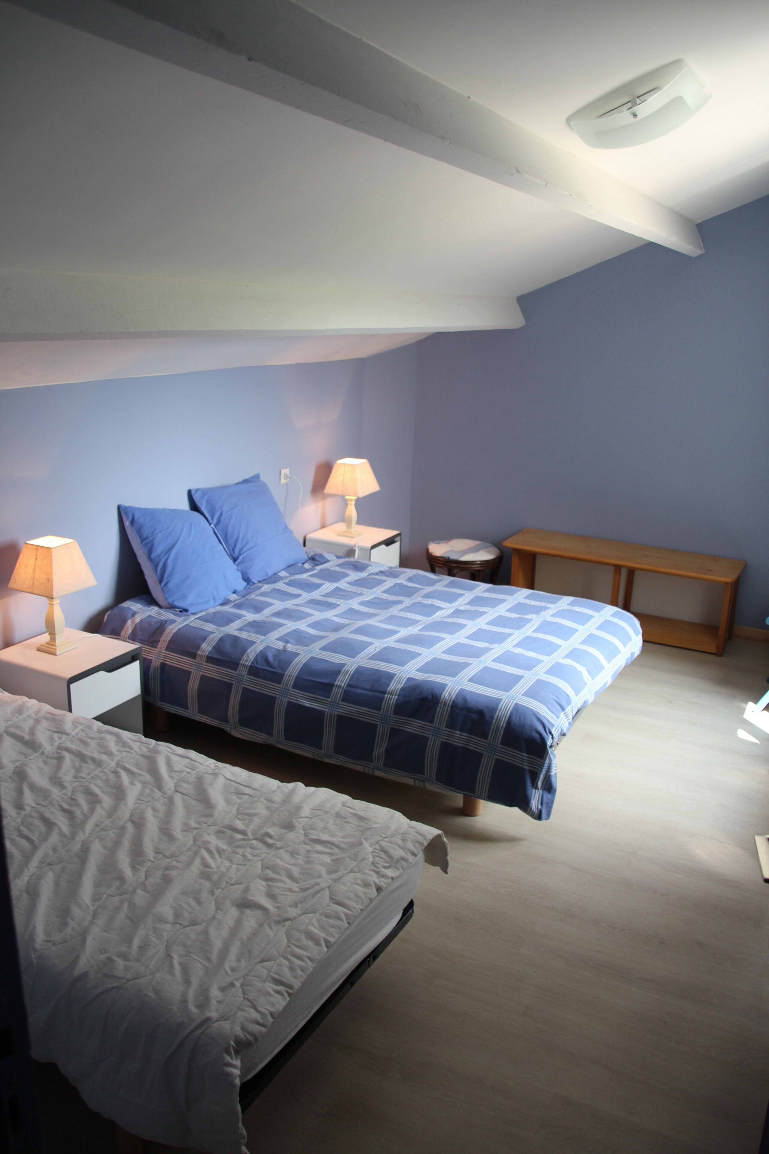 3 chambres, fer et planche à repasser, Wi-Fi