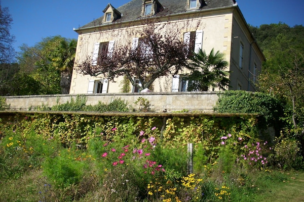 Maison de la grande Paponie sur sa terrasse