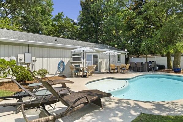 Piscina all'aperto, una piscina riscaldata