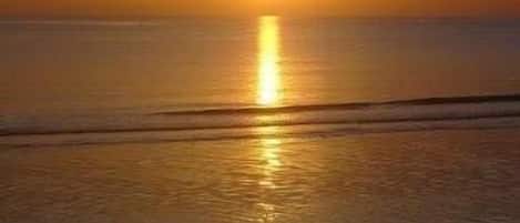 Aan het strand, ligstoelen aan het strand