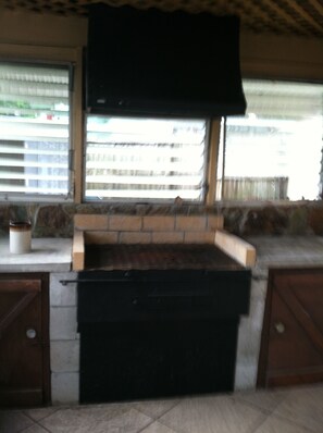 Fridge, microwave, oven, stovetop - Three Bedroom House on Private Lake Delancy in Ocala National Forest (Salt Springs)