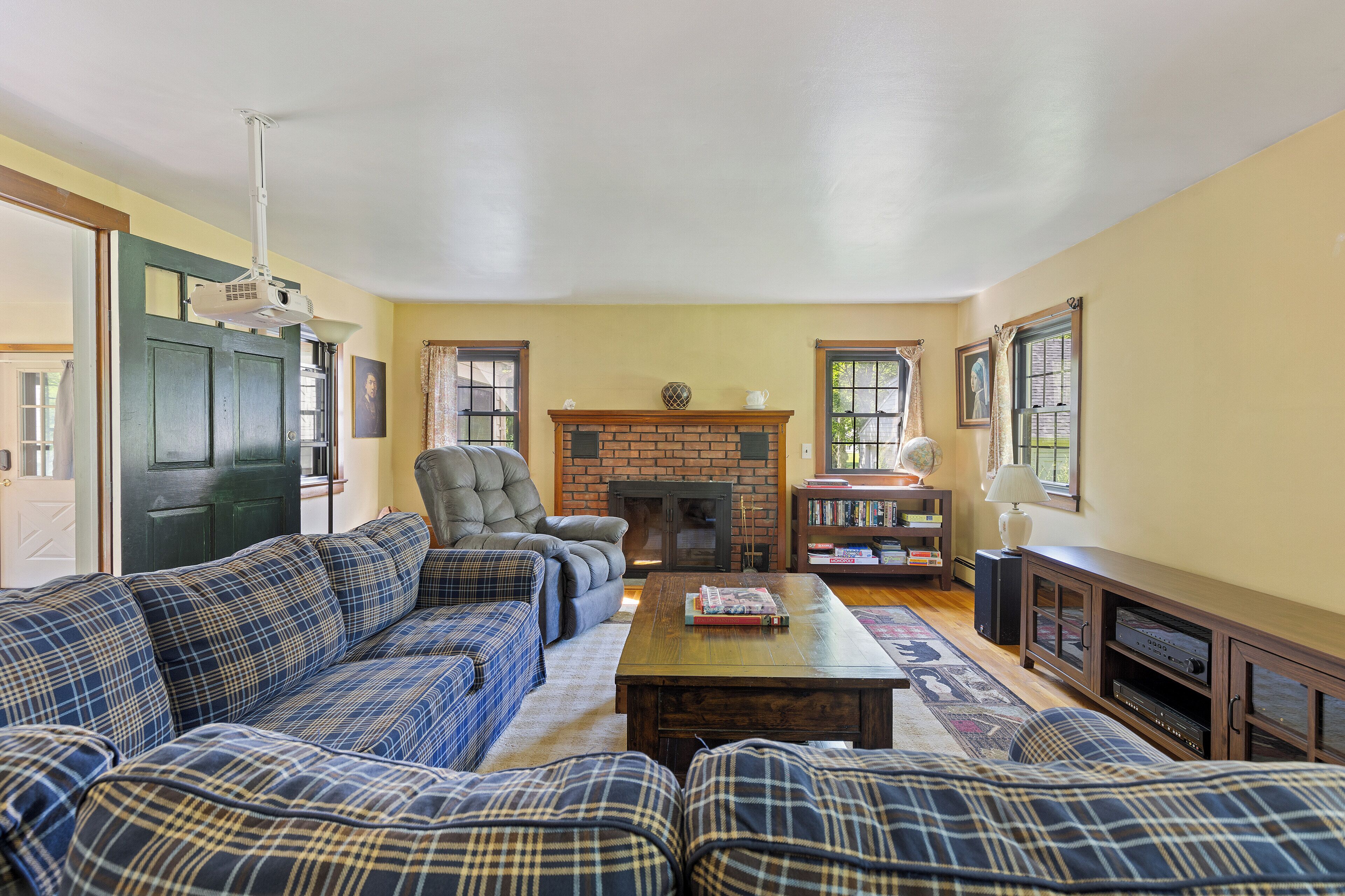 Peaceful Getaway by the River