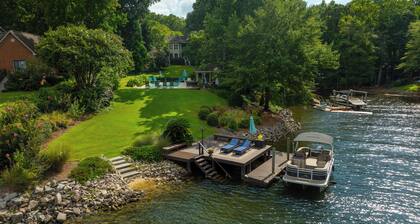 Lakefront Heaven! Pool, Cabana, Big yard & porches, kayak, In Lex! Boat Option!