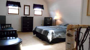 1 bedroom, in-room safe, iron/ironing board, free WiFi