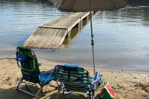 Sandy Cove Advantage: Calm water & a clean, sandy bottom for swimming/wading!
