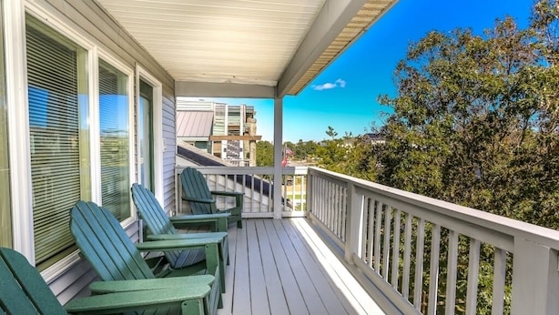 Unclassified image, 1 of 43, button - 3-story contemporary home, one block from the beach (Virginia Beach)