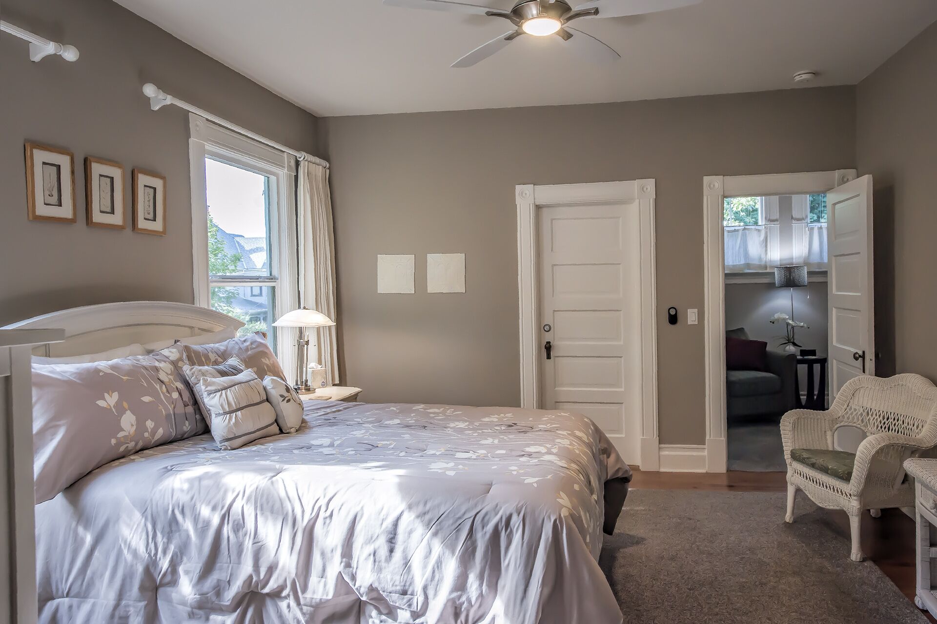 3 bedrooms, iron/ironing board, free WiFi, bed sheets