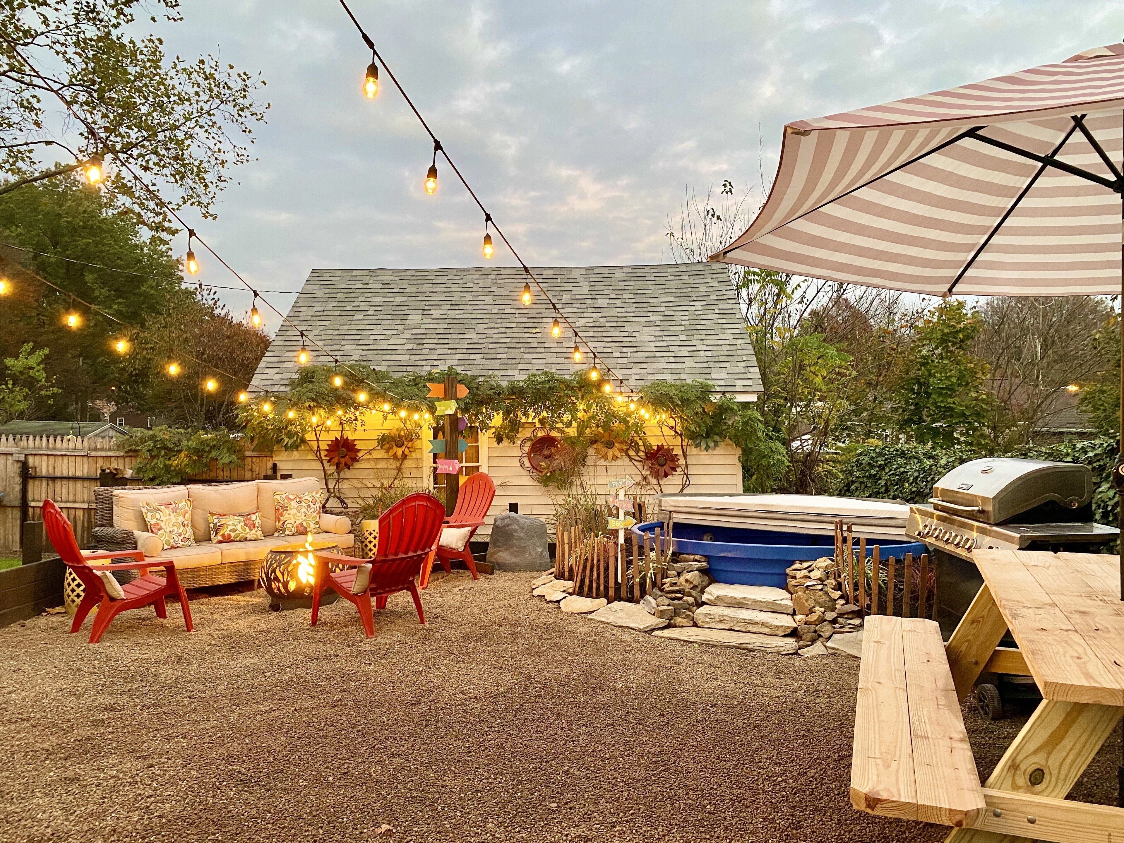 屋外ダイニングエリア