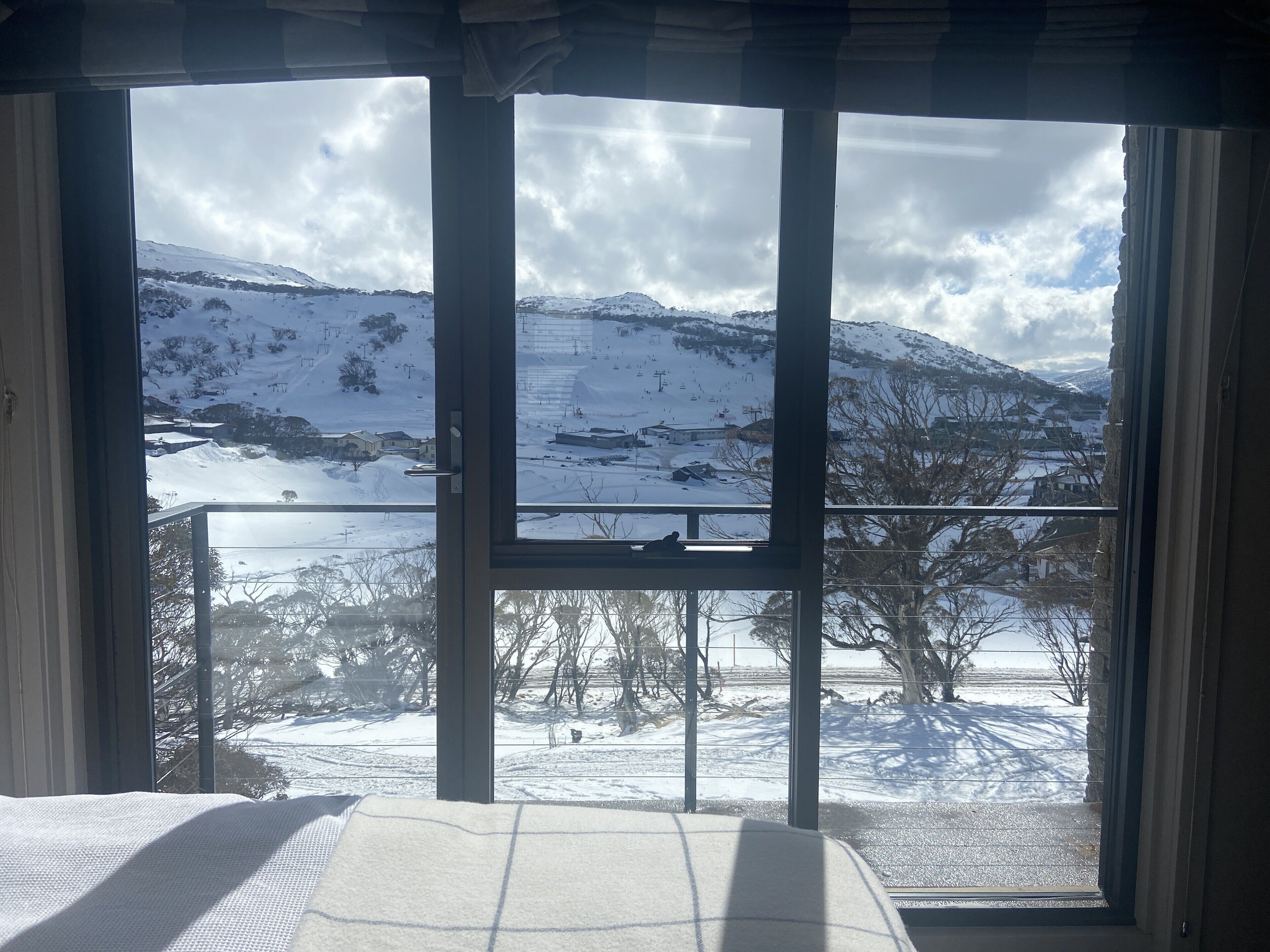 Perisher -Luxury Mountain Apartment — image 12