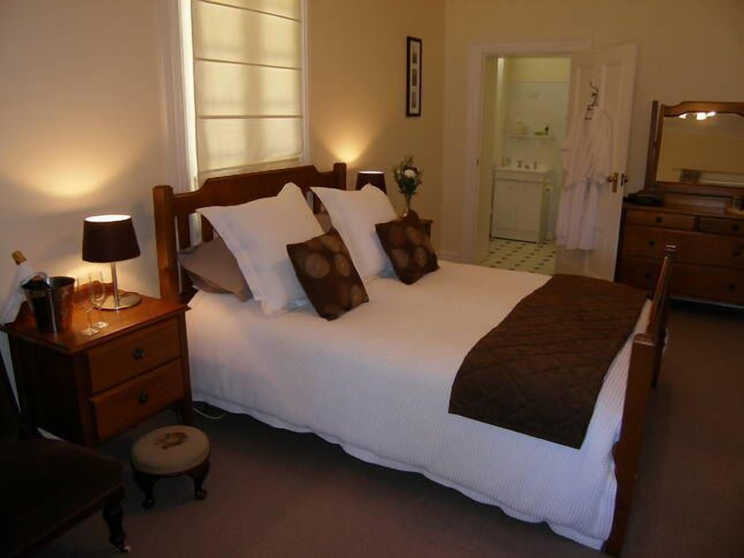 Portee a Murray River Outback Homestead. A picture of outback Australia