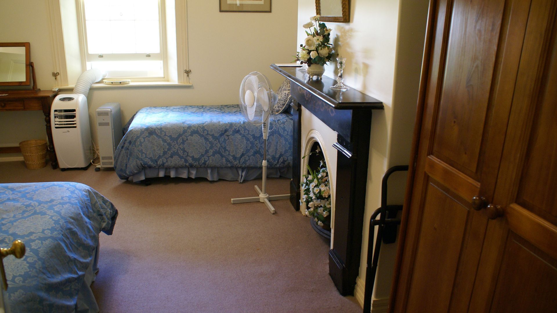 Portee a Murray River Outback Homestead. A picture of outback Australia — image 11